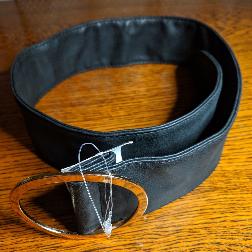 Belt Black Gold Oval Small